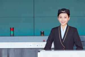 武漢科技大學航空服務與管理專業學費多少錢？