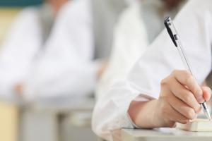 開封文化藝術職業學院2025年招生對象與錄取原則