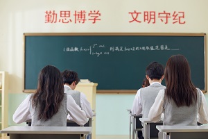 ̫WУH2022＾Ӌ