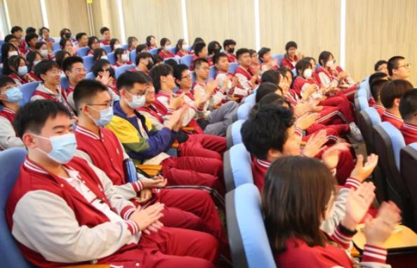 北京市豐臺(tái)區(qū)新北賦學(xué)校2022-2023學(xué)年下學(xué)期高中段期中表彰