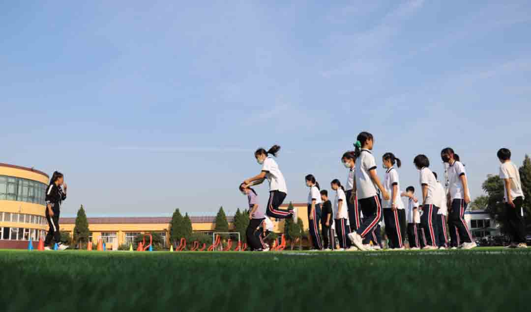 就讀于三河市燕橋學校要戶籍嗎？可以參加河北高考嗎？