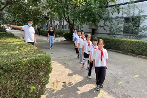 北京市朝陽區(qū)正源新亞學校小學部午餐時間分享！了解學校食堂情況！