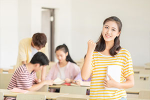 北京新府學外國語學校(國內班)師資水平好不好
