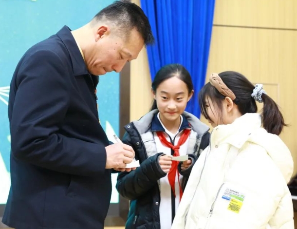 全國勞模點(diǎn)贊：北京市忠德學(xué)校勞動課，讓勞動教育煥發(fā)新活力