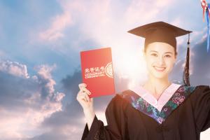 2024年揚(yáng)州大學(xué)全日制自考本科如何報名？