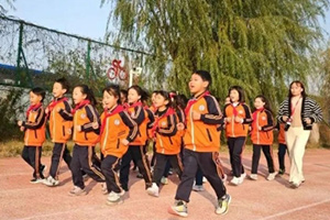 北京市朝陽區(qū)博雅學(xué)校開展2024年學(xué)生冬季長跑比賽！
